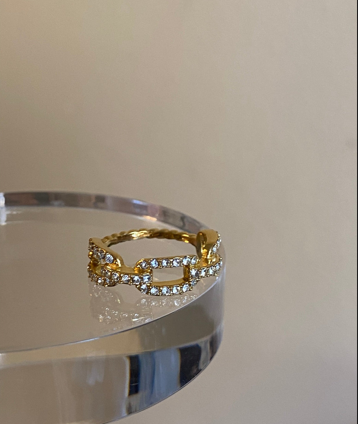Everleigh Ring