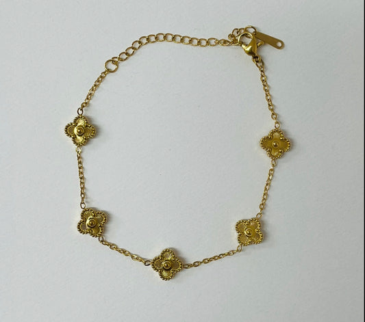 Gold Clover Bracelet