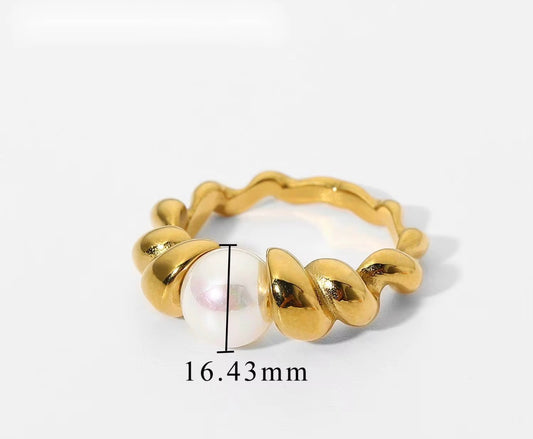 Twisted Pearl Ring