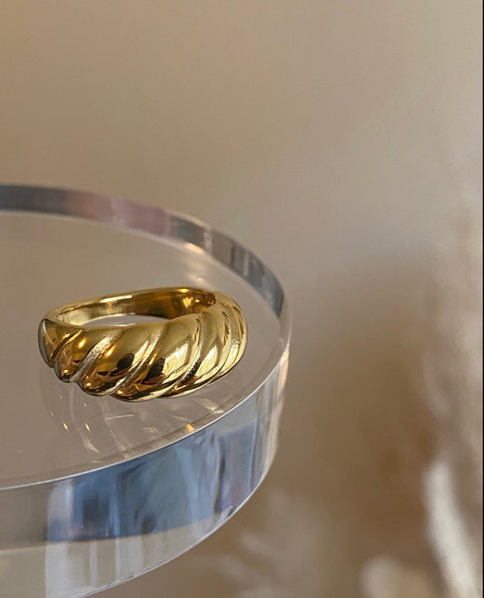 Alessa Ring