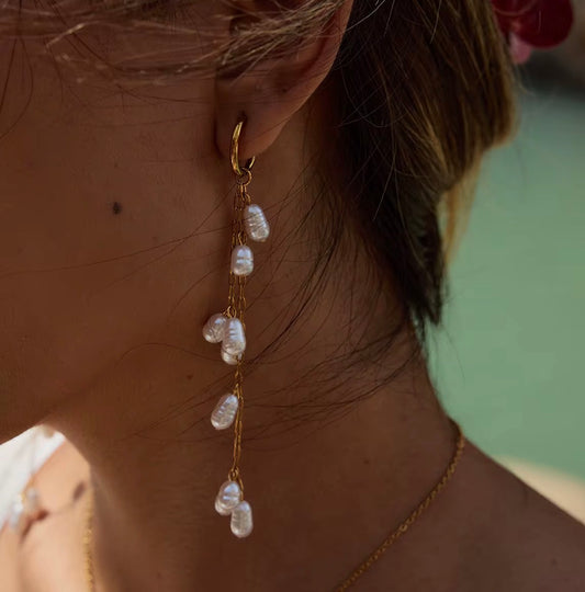 Alice Earrings